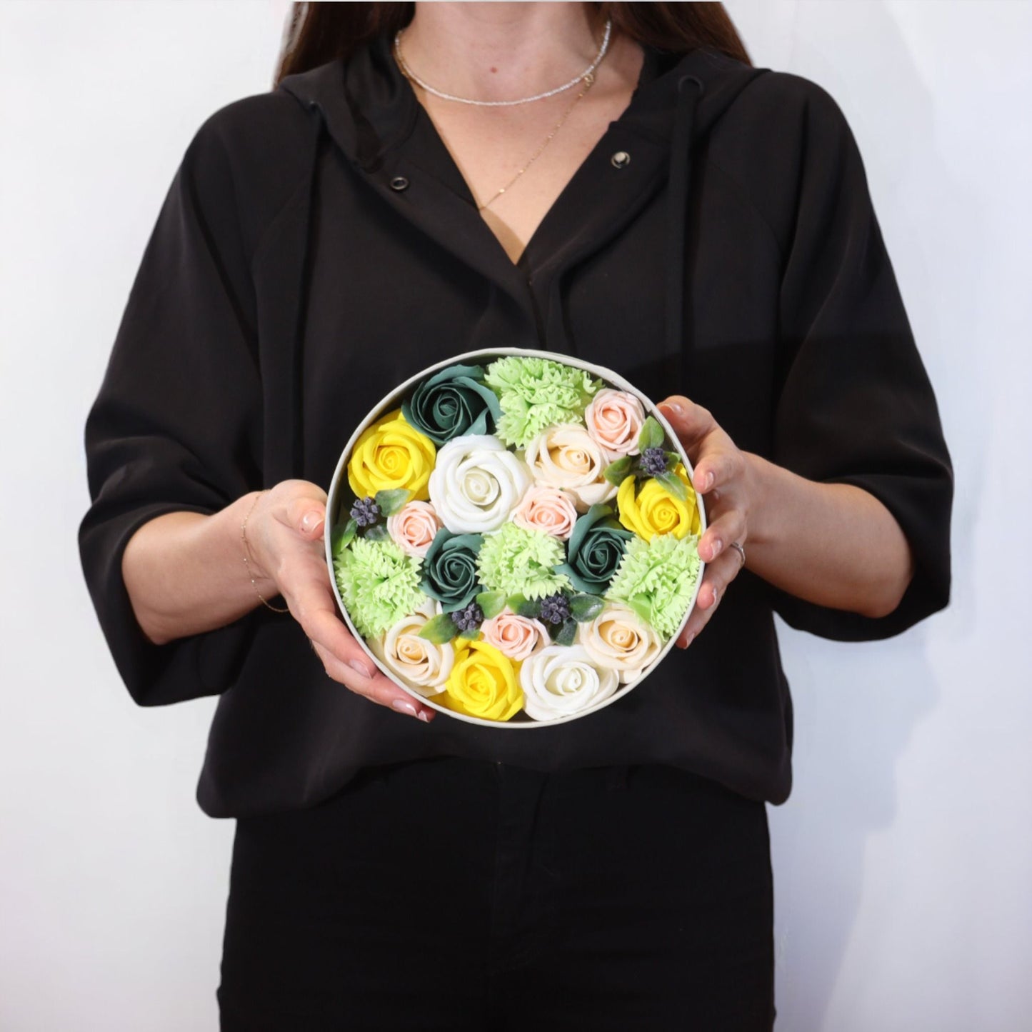 Caja Redonda - Celebraciones de Primavera - Amarillo y Verdes